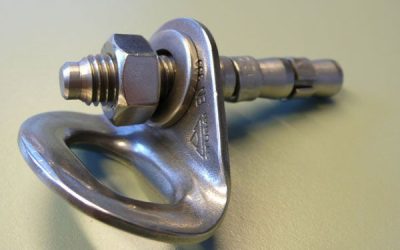 Como instalar un punto de anclaje para trabajos en altura
